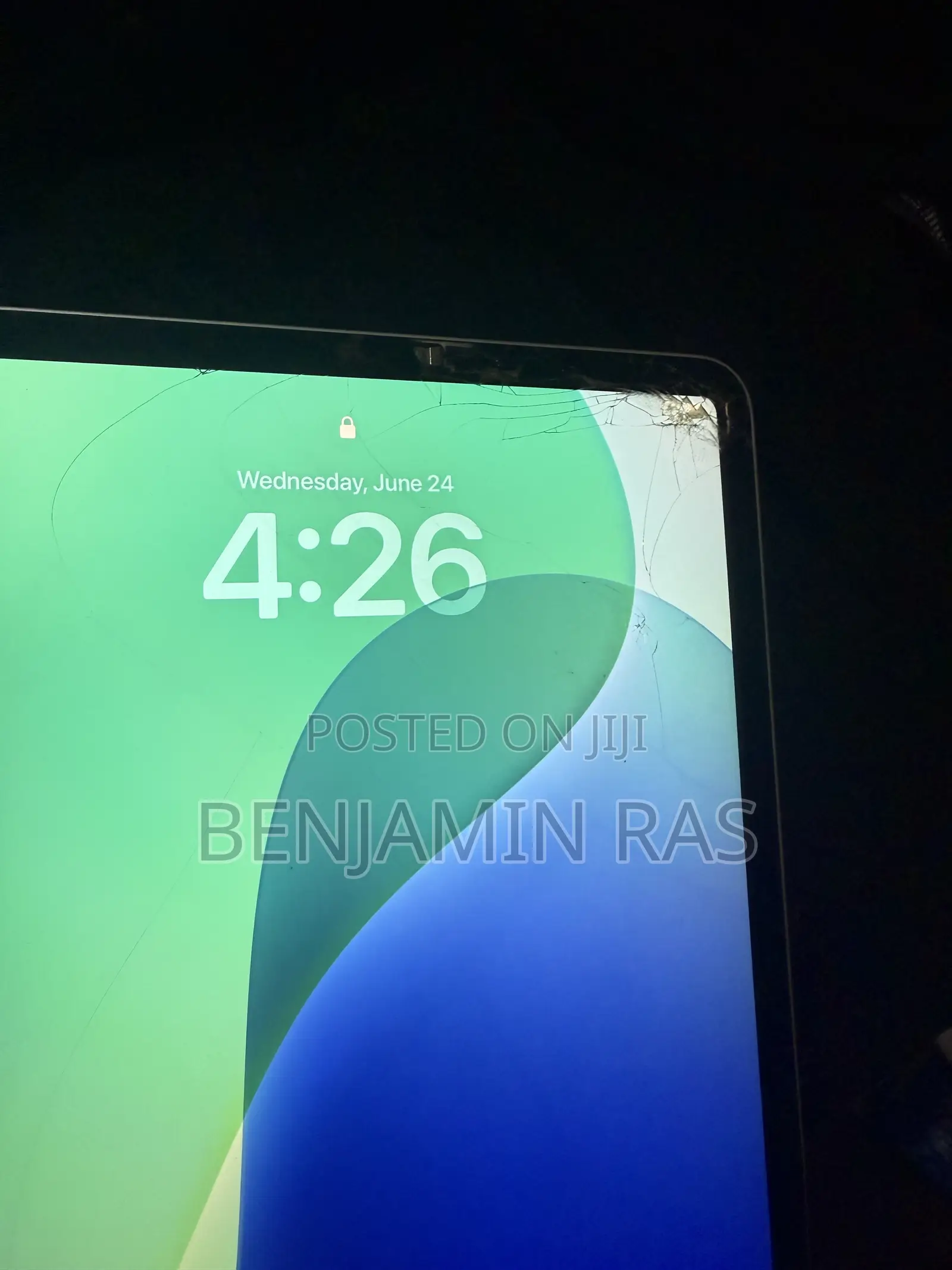 Apple iPad Pro (2022) 128 GB Gray