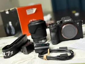Sony A7 Iv Camera With Lense