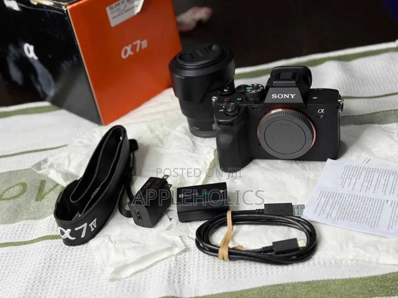 Sony A7 Iv Camera With Lense