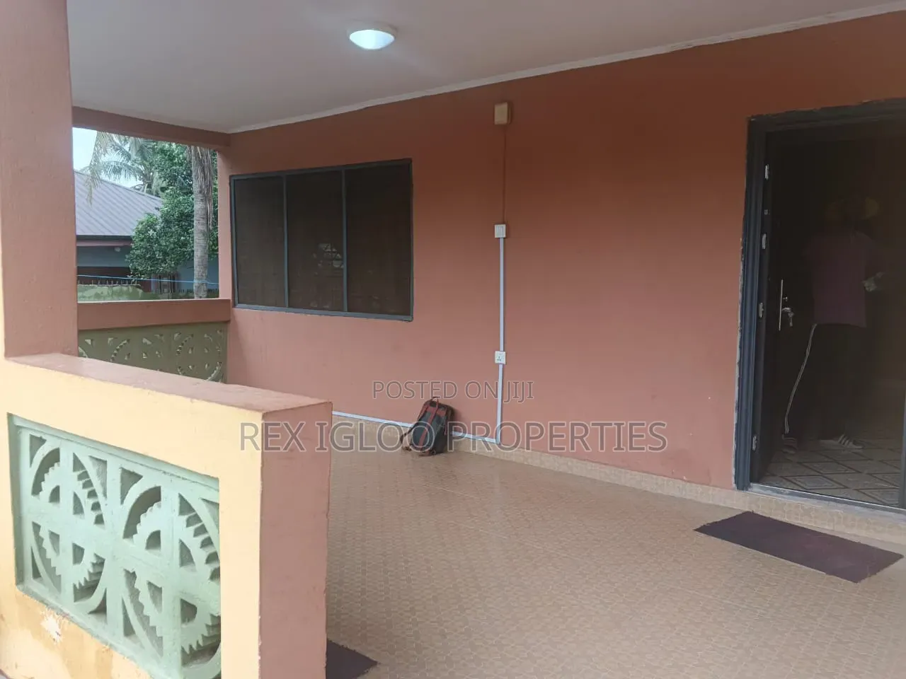3bdrm House in Lapaz, Accra Metropolitan for rent