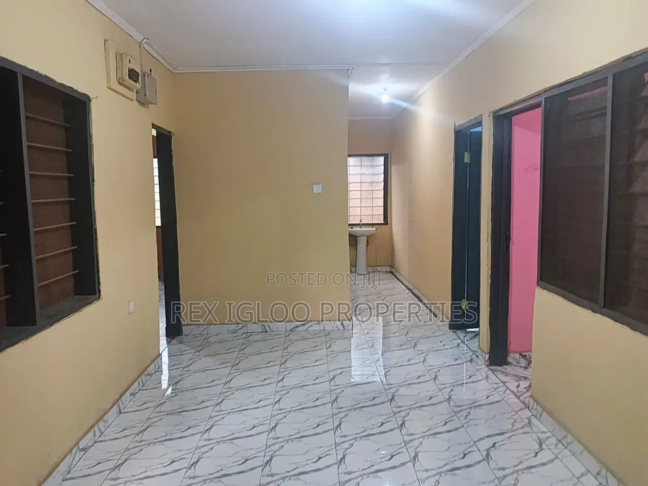 3bdrm House in Lapaz, Accra Metropolitan for rent