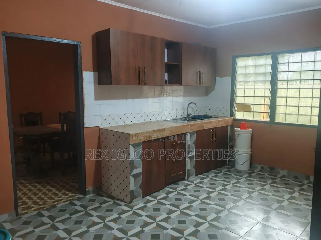 3bdrm House in Lapaz, Accra Metropolitan for rent