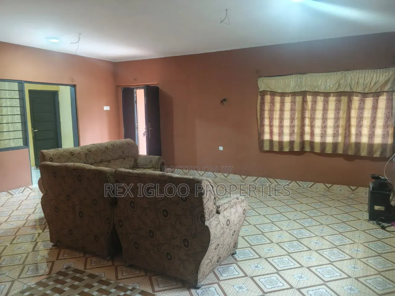 3bdrm House in Lapaz, Accra Metropolitan for rent