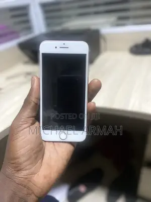 Apple iPhone 7 128 GB Pink