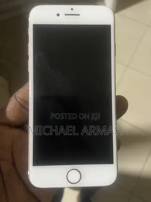 Apple iPhone 7 128 GB Pink
