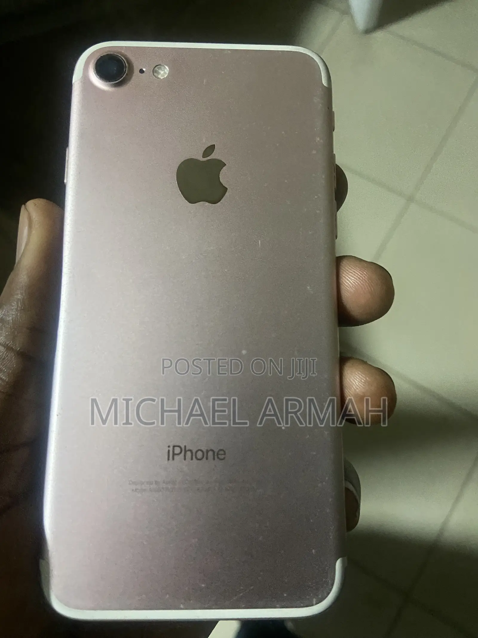 Apple iPhone 7 128 GB Pink