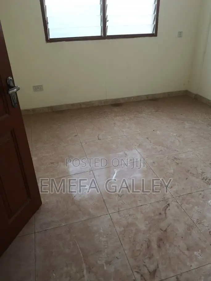 2bdrm Apartment in Borteyman Flats-, Community 25 for rent