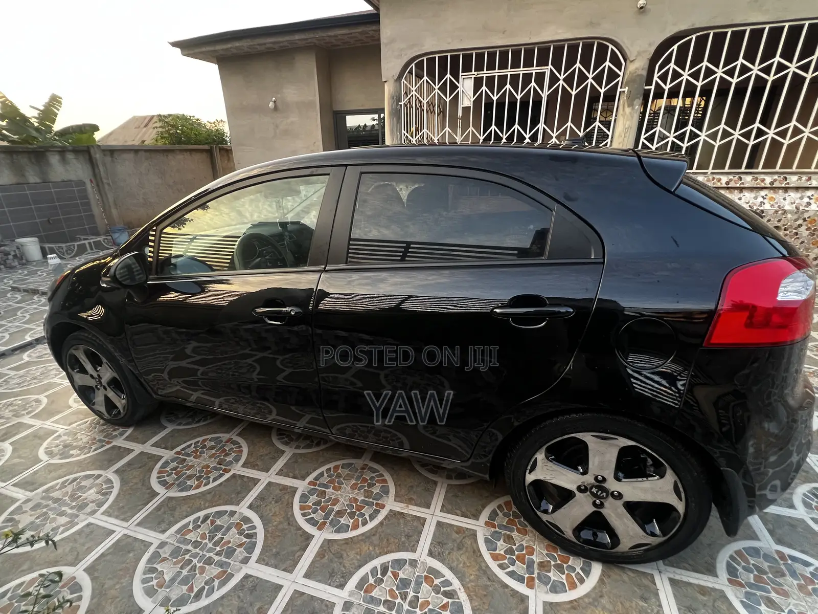 Kia Rio SX 4dr Hatchback (1.6L 4cyl 6A) 2014 Black