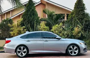 Honda Accord Touring 2.0T 2021 Silver