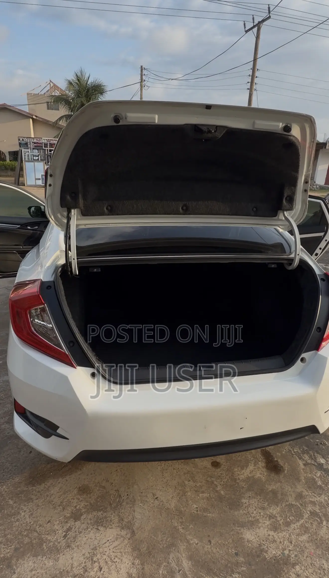 Honda Civic Touring Sedan 2018 White
