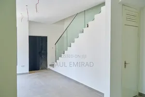 3bdrm House in Oyarifa for sale