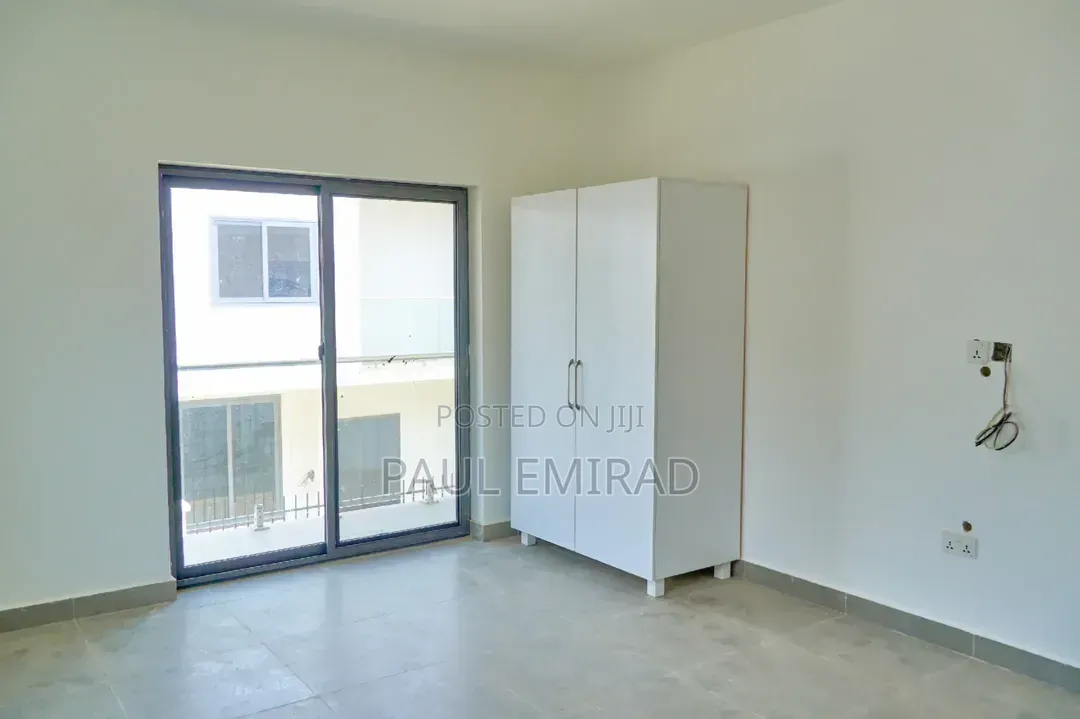3bdrm House in Oyarifa for sale
