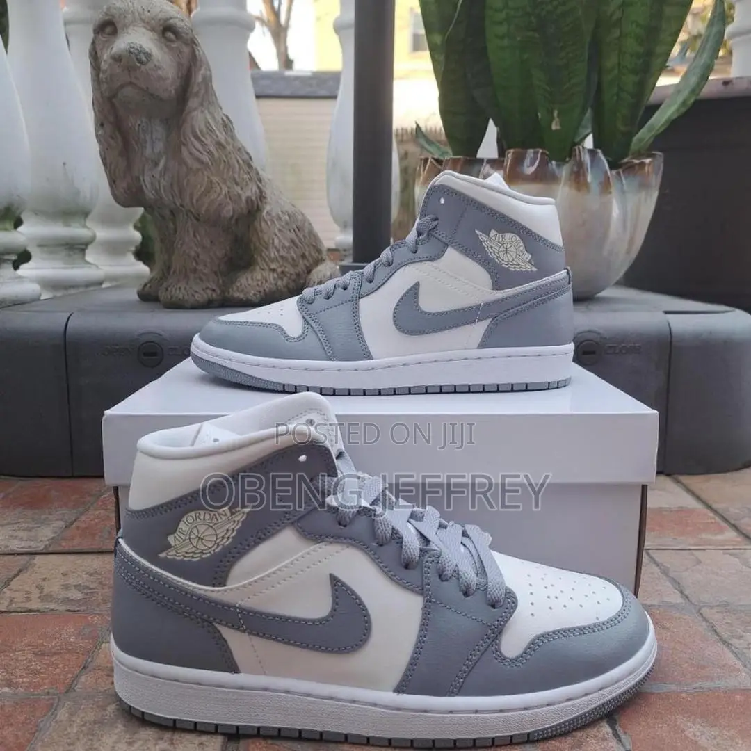 Original Nike Jordan 1 in Colours