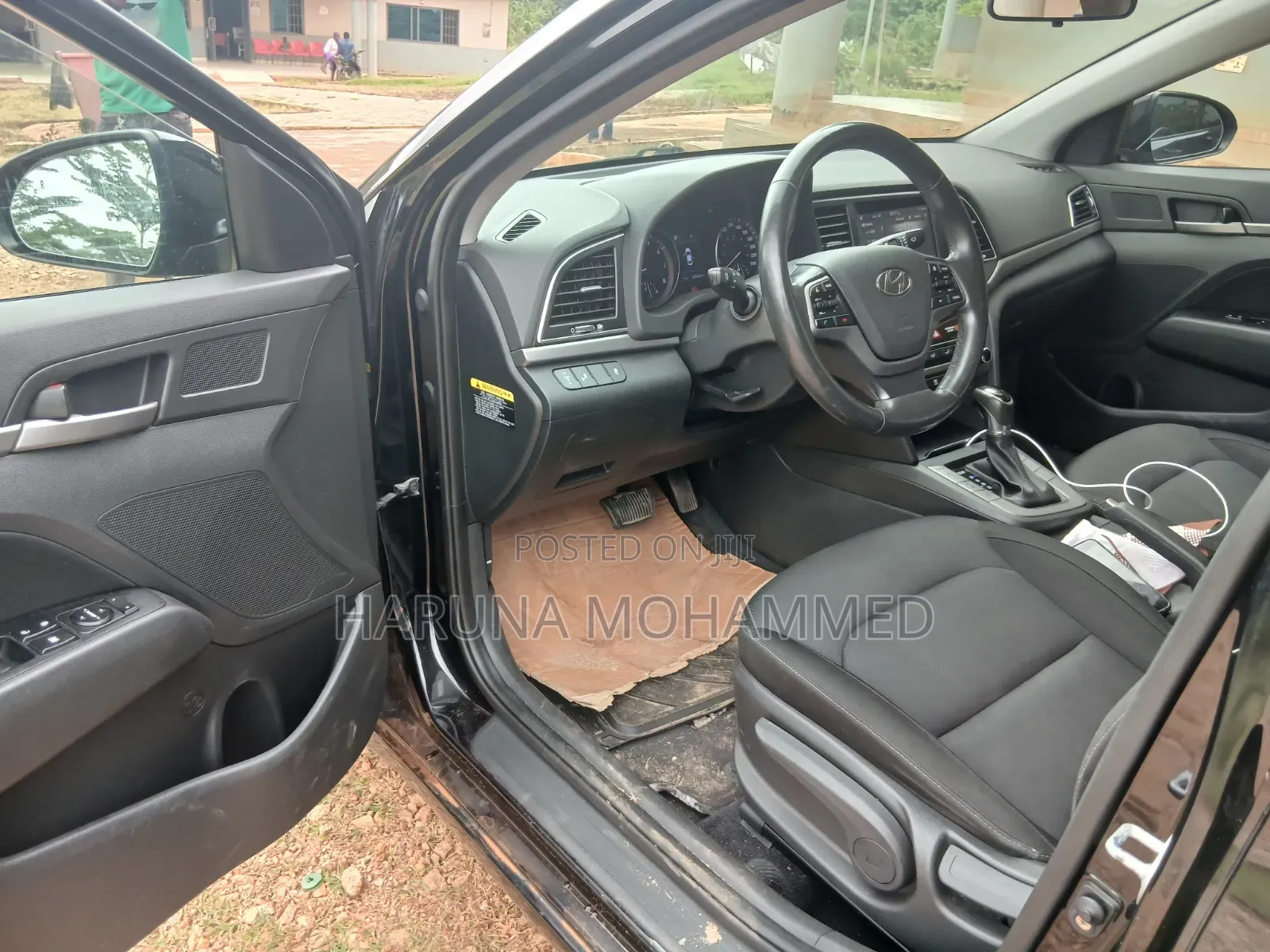 Hyundai Elantra 2017 Black
