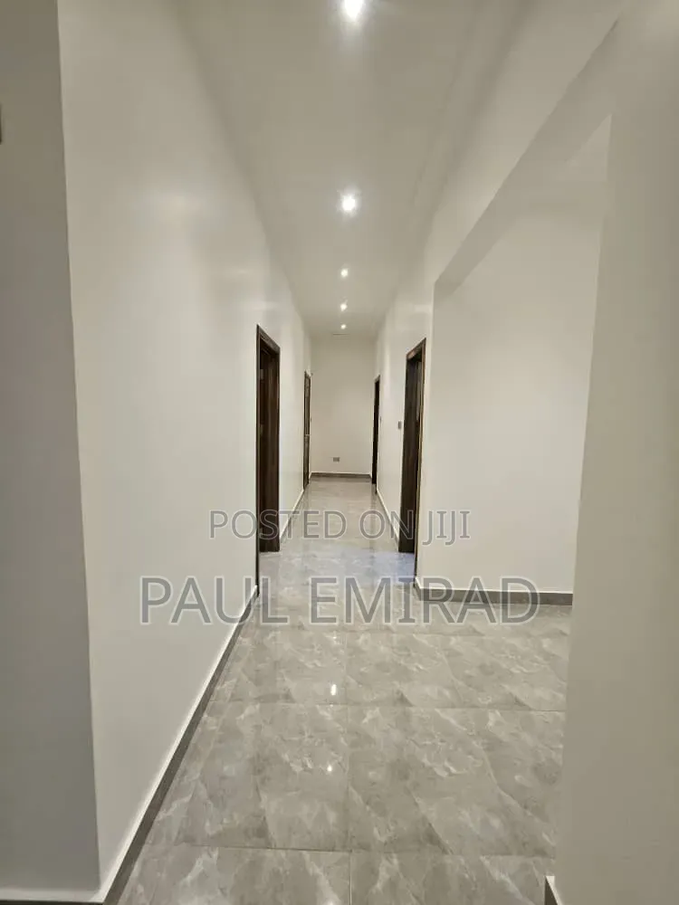 3bdrm Bungalow in Amrahia for sale
