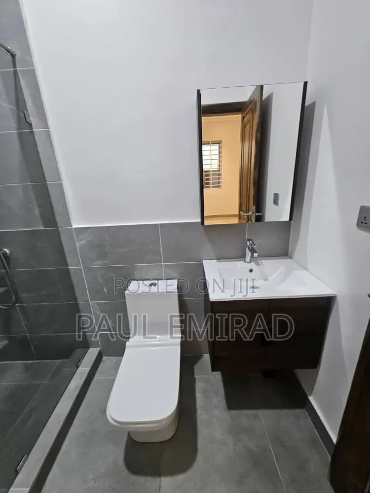3bdrm Bungalow in Amrahia for sale