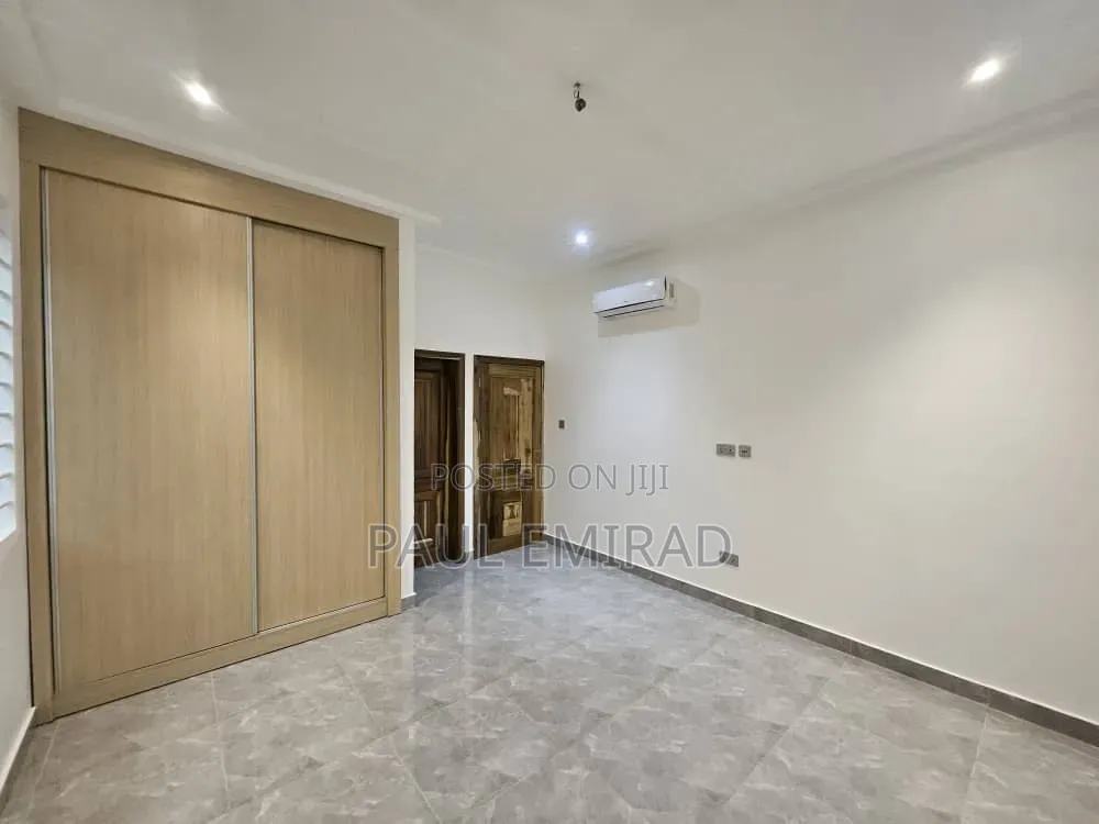 3bdrm Bungalow in Amrahia for sale