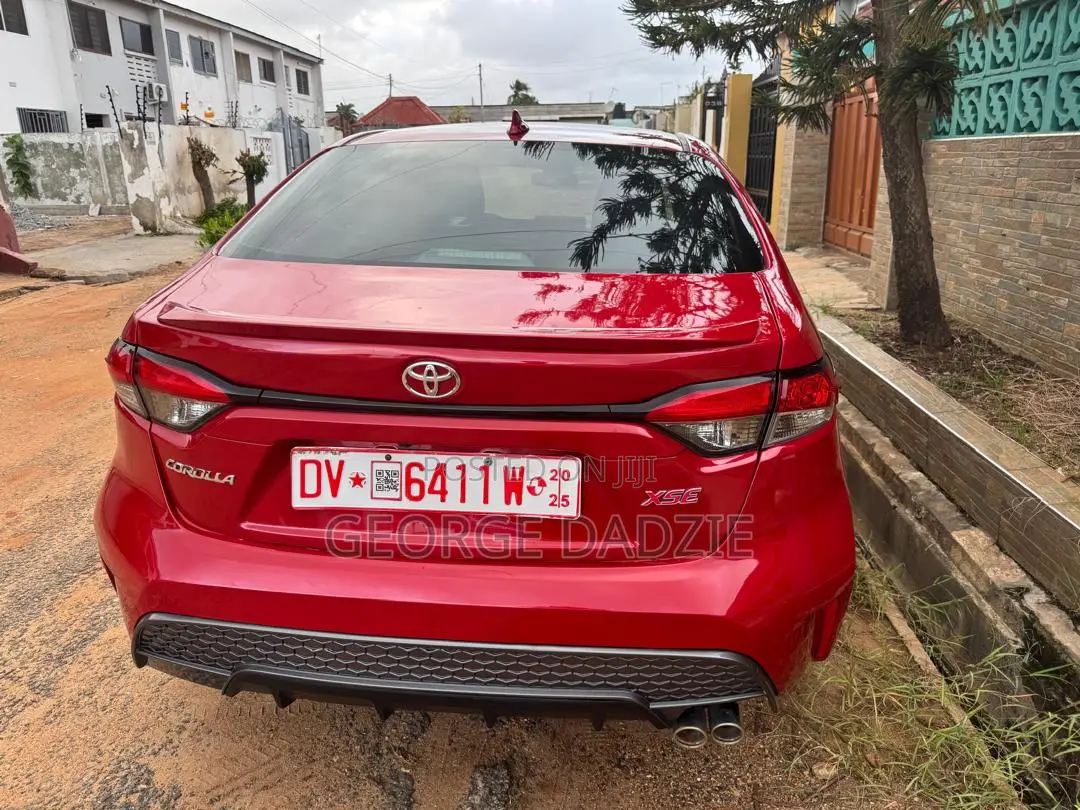 Toyota Corolla XSE 2020 Red
