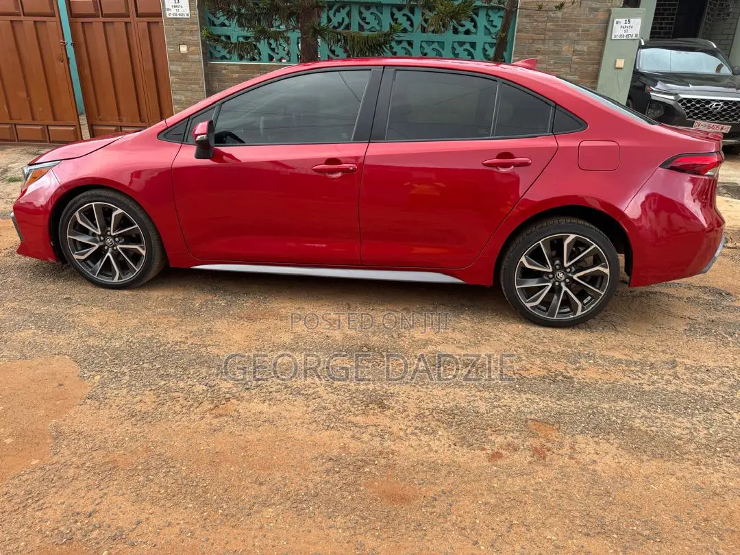 Toyota Corolla XSE 2020 Red