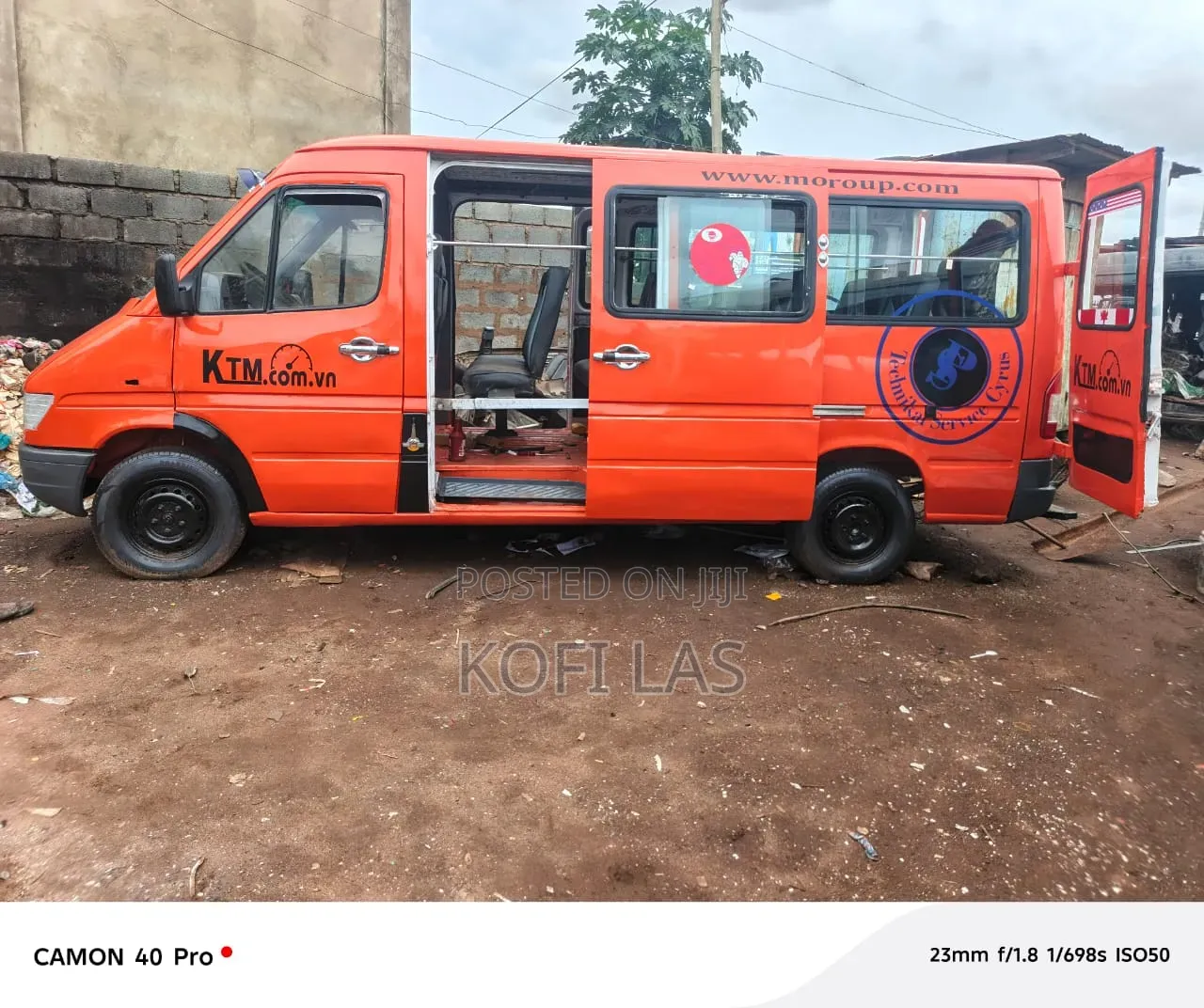 Mercedes-Benz Sprinter 2010 Orange