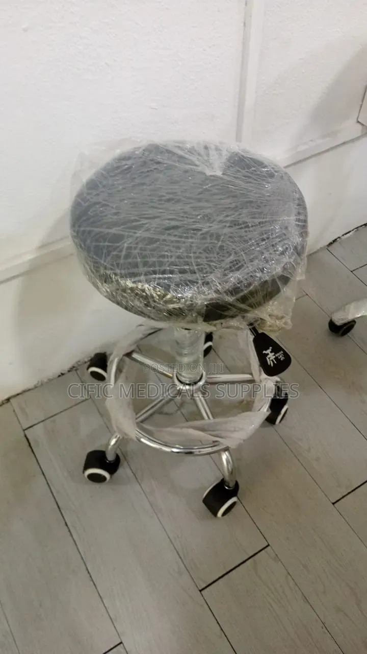 Lab Stool (Working Stool)