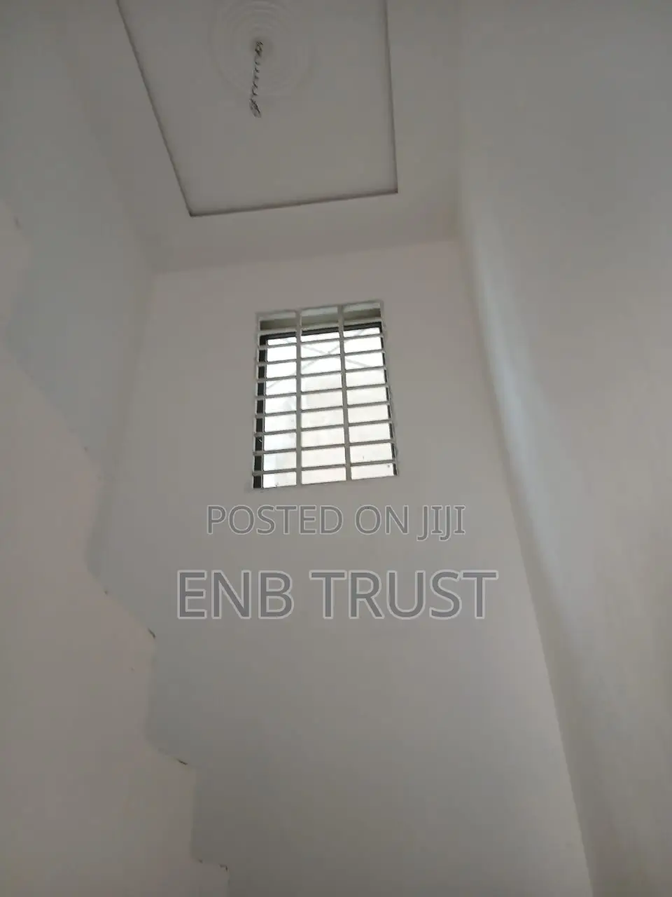 4bdrm Duplex in Sakumono for sale
