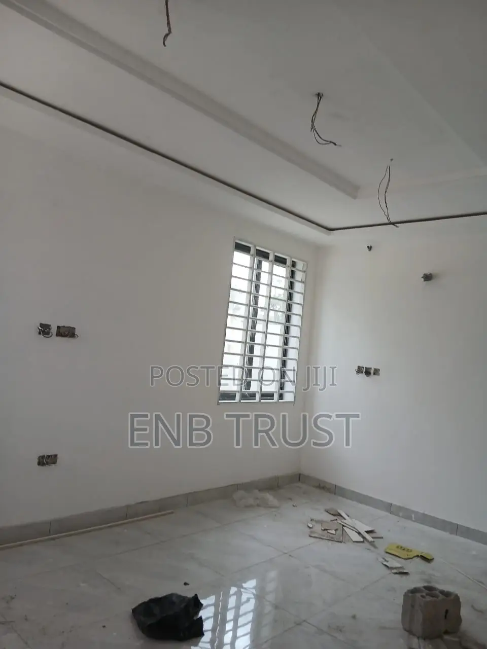 4bdrm Duplex in Sakumono for sale