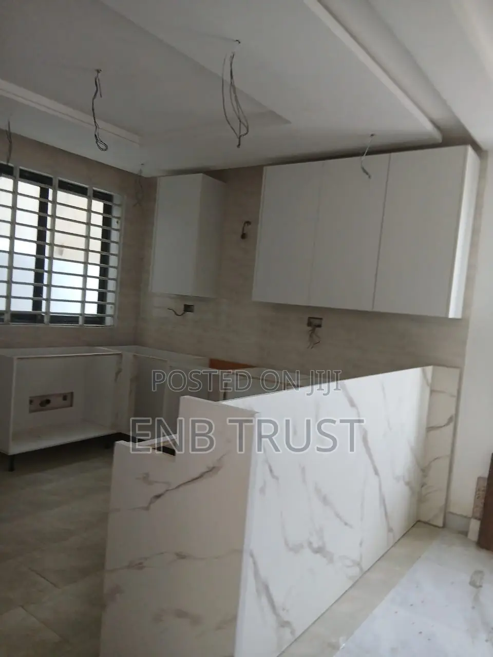 4bdrm Duplex in Sakumono for sale