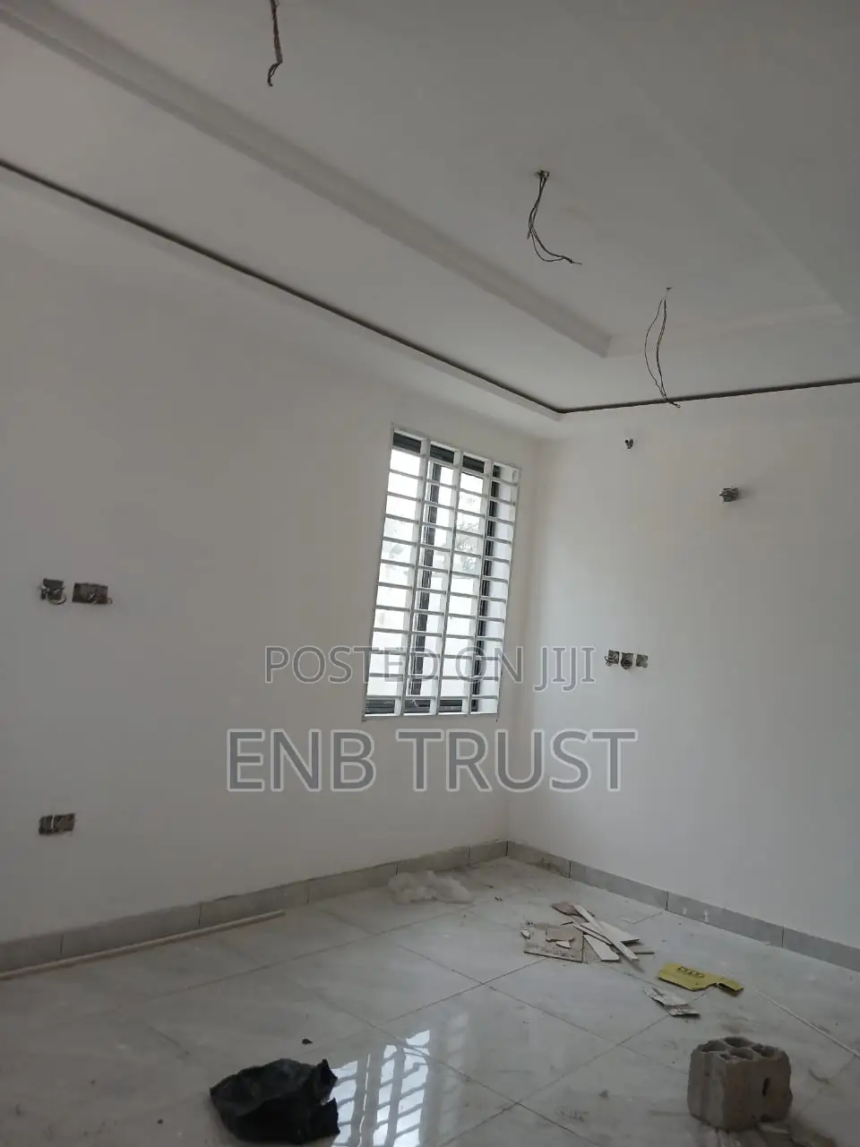 4bdrm Duplex in Sakumono for sale