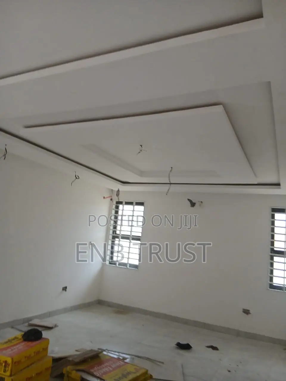 4bdrm Duplex in Sakumono for sale
