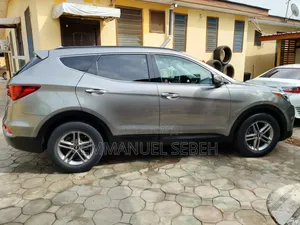 Hyundai Santa Fe Limited AWD 2017 Gray