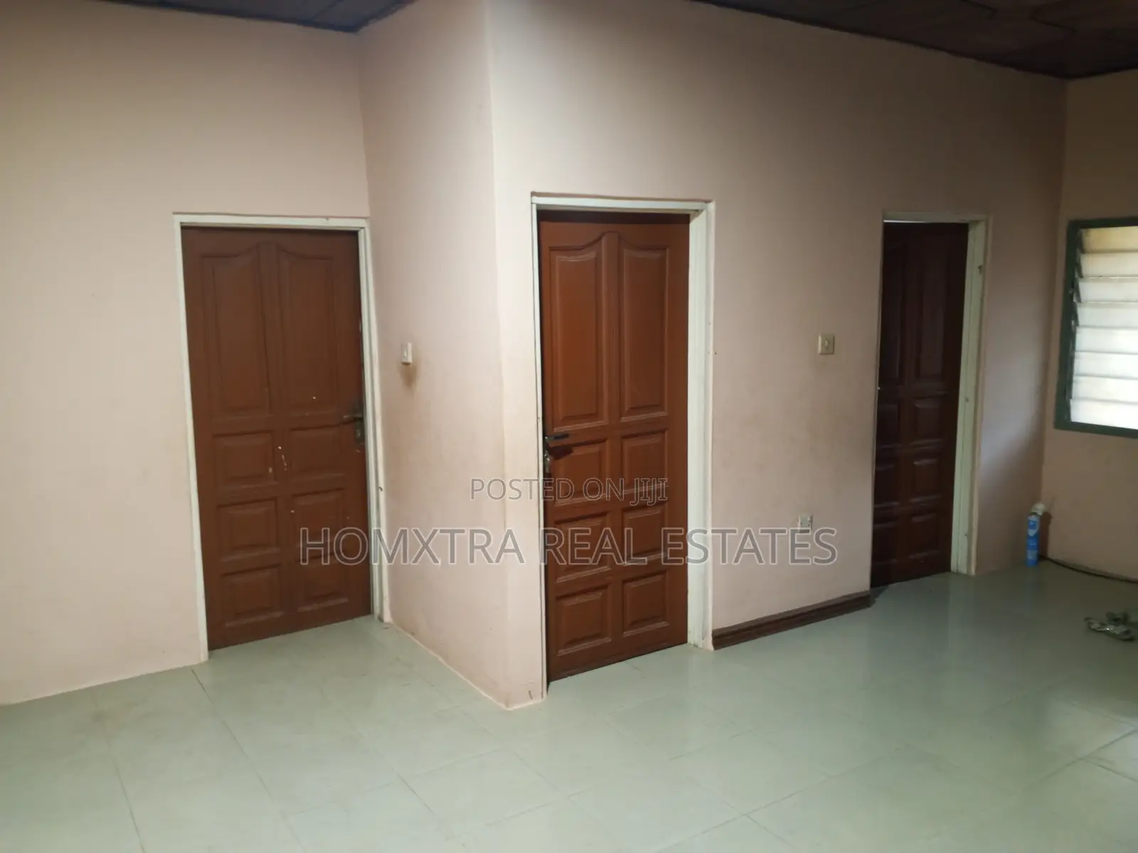 3bdrm Apartment in Homxtra Real Estates, Last Stop for rent