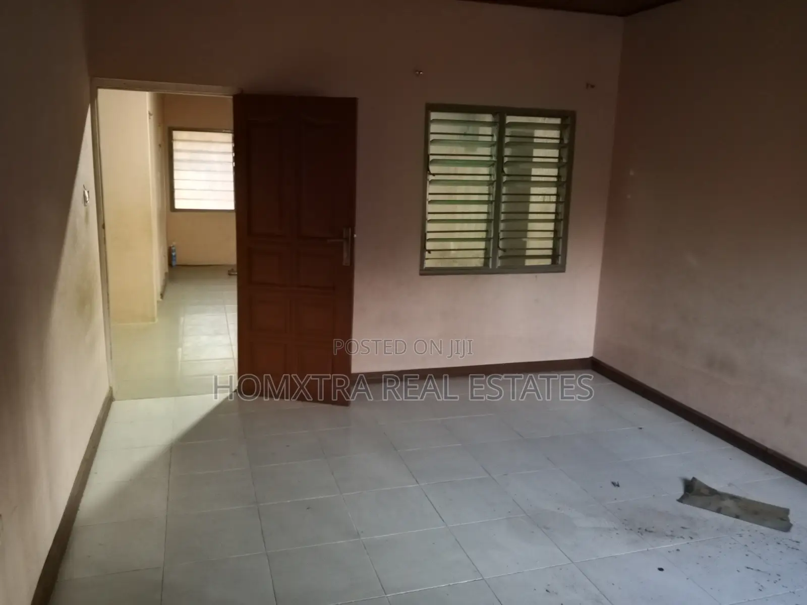 3bdrm Apartment in Homxtra Real Estates, Last Stop for rent