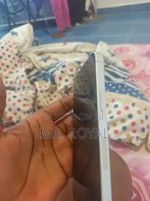 New Apple iPhone 14 128 GB Gray