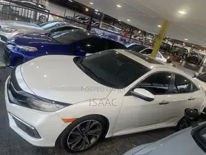 Honda Civic 2019 White