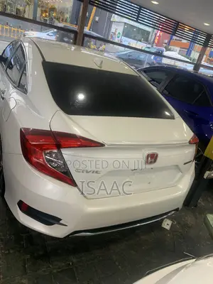 Honda Civic 2019 White