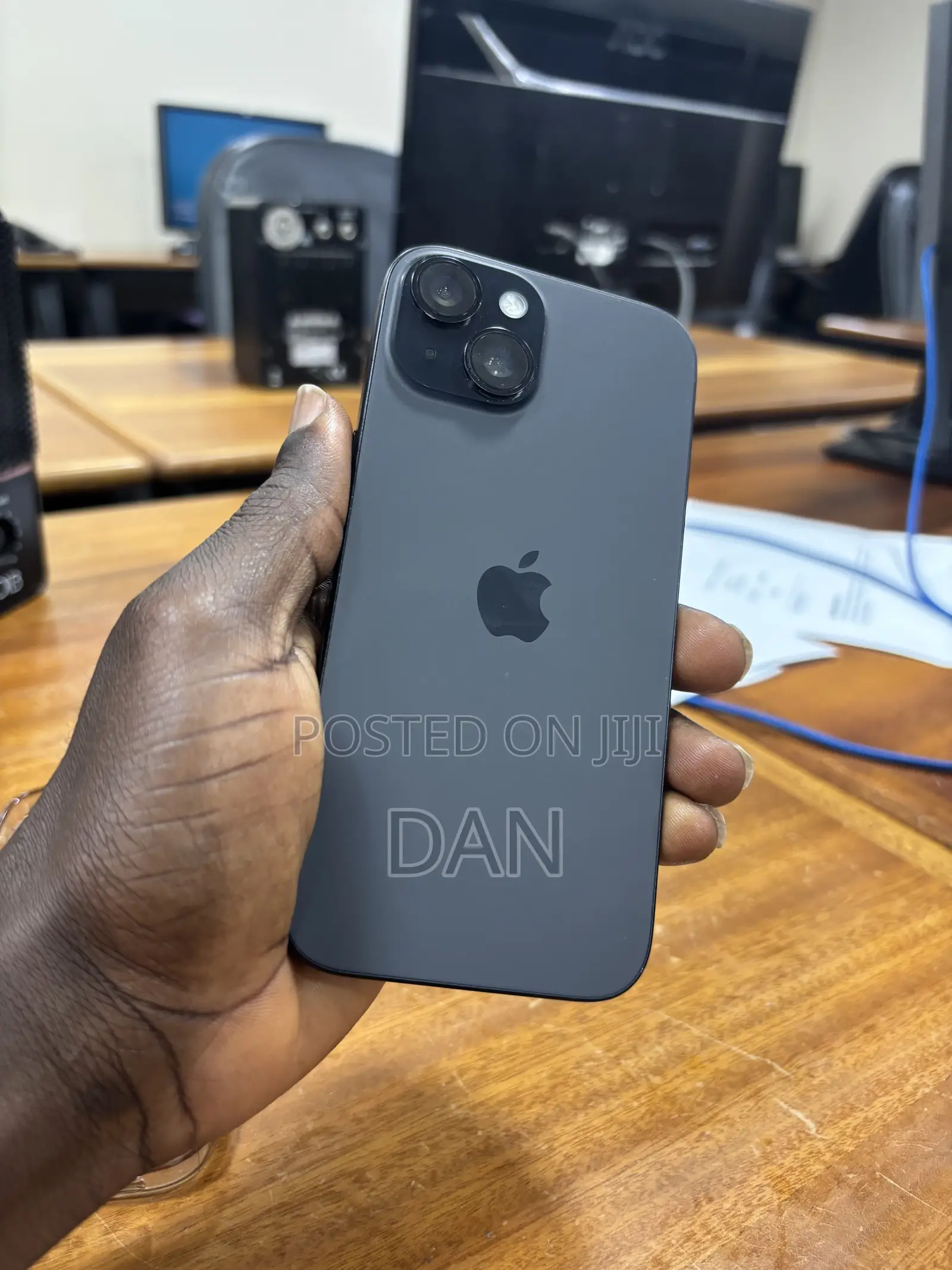 Apple iPhone 15 128 GB Black