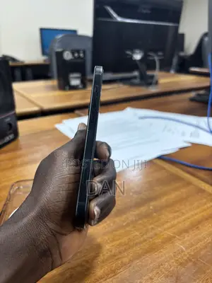 Apple iPhone 15 128 GB Black