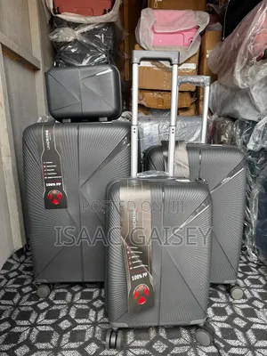 4set Premium Quality Trolling Anticrake Luggages in Real Pictures