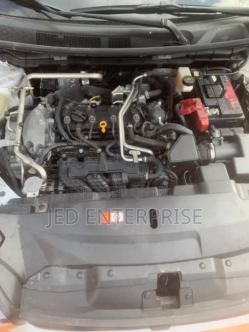 Mitsubishi Outlander 2024 White