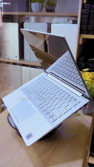 Laptop Dell Latitude 13 7000 8GB Intel Core i5 SSD 512GB