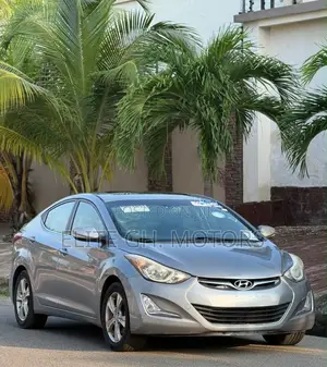 Hyundai Elantra 2016 Silver