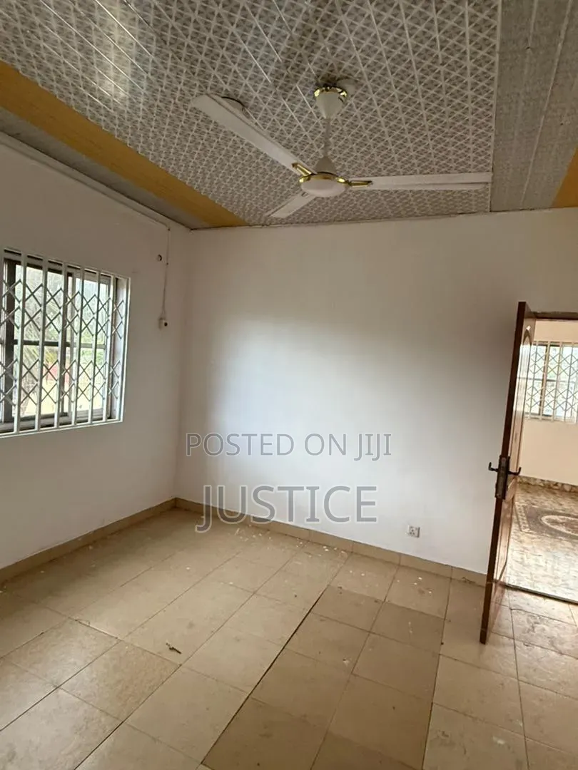 2bdrm Apartment in Awoshie, Abrantie for rent
