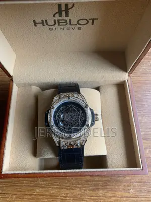 Luxury Watche- Hublot With Original Box