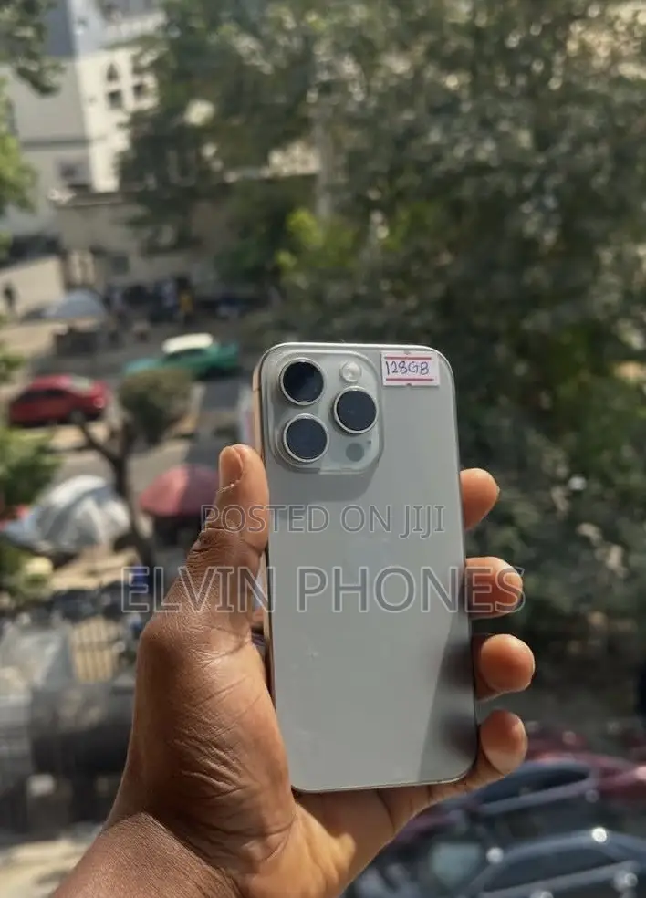 Apple iPhone 15 Pro 128 GB Gray