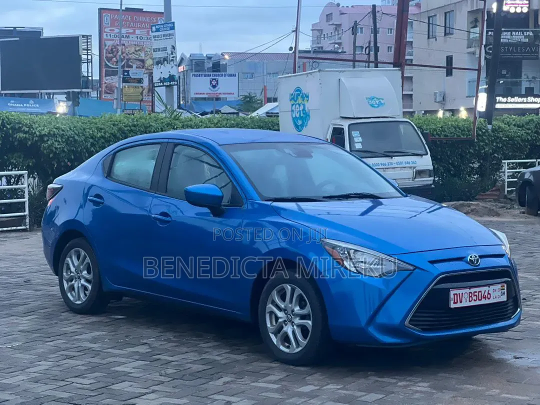 Toyota Yaris iA 1.5 FWD 2017 Blue