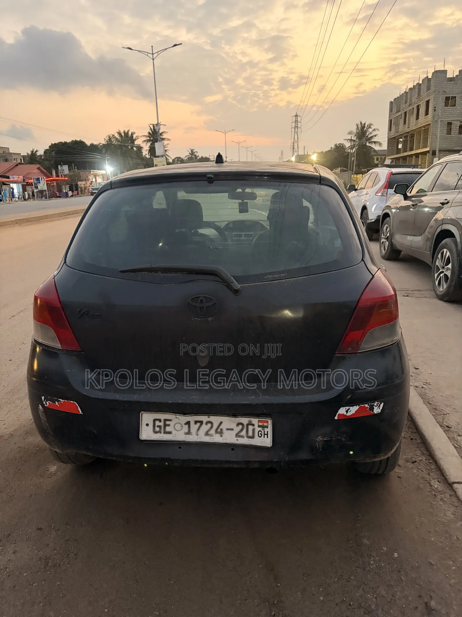 Toyota Vitz 1.3 FWD 5dr 2010 Black