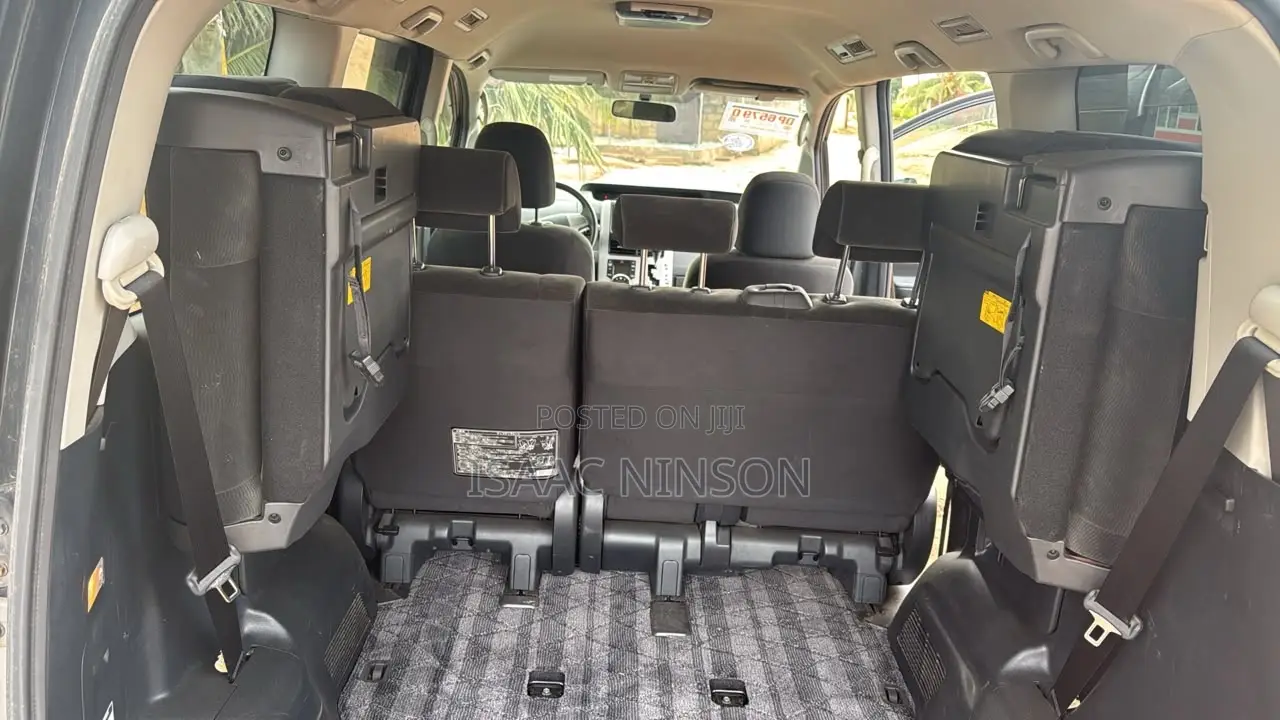 Toyota Voxy 2011 Black