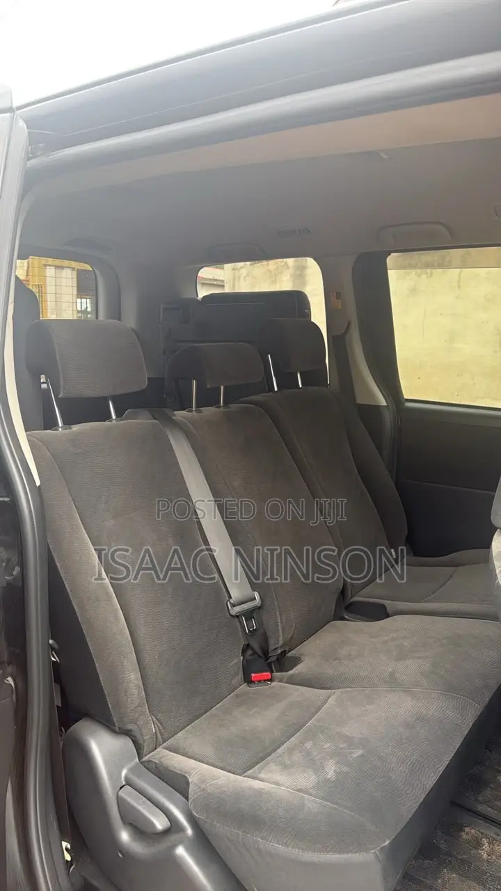 Toyota Voxy 2011 Black