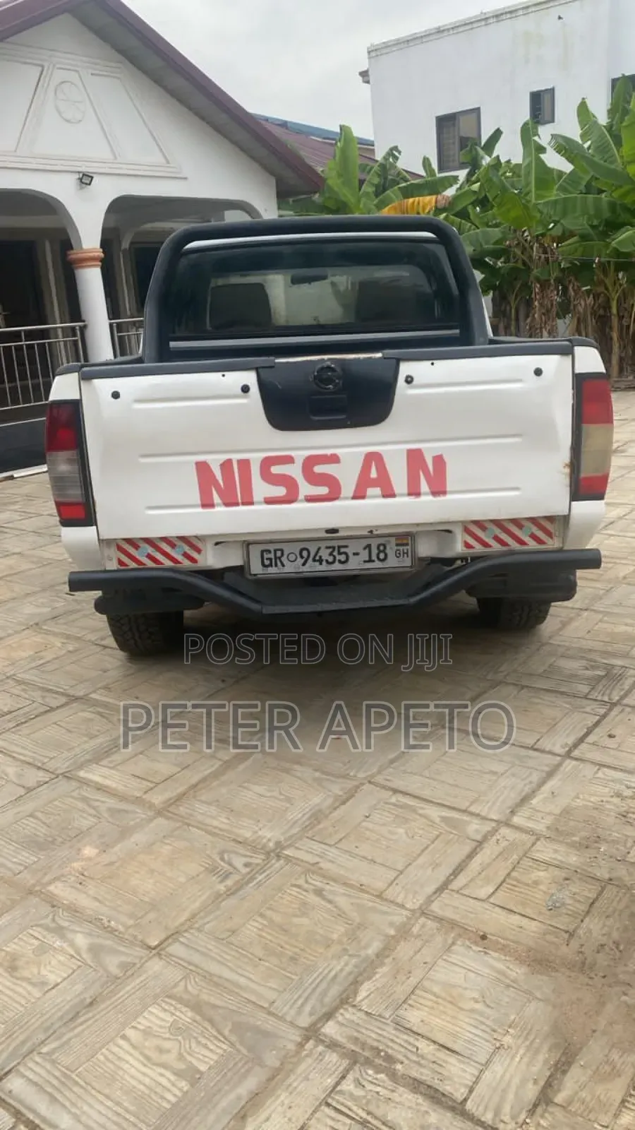 Nissan Hardbody 2018 White
